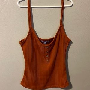 Tank top size medium